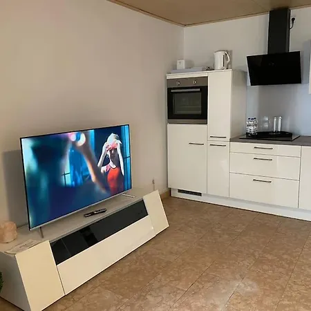 Haus Jaeger Ruheoase Im Gruenen Appartement Lohfelden Buitenkant foto