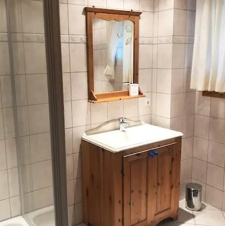 Haus Jaeger Ruheoase Im Gruenen Appartement Lohfelden Buitenkant foto