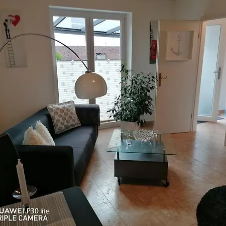 Haus Jaeger Ruheoase Im Gruenen Appartement Lohfelden Buitenkant foto